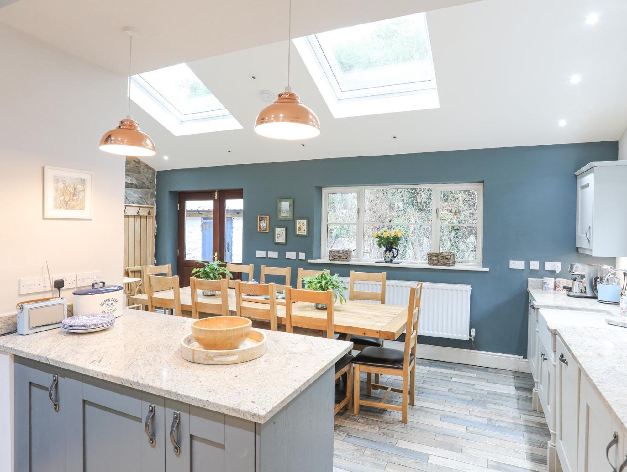 Ty'N Y Cae Villa Llanbedr-y-cennin Exteriör bild